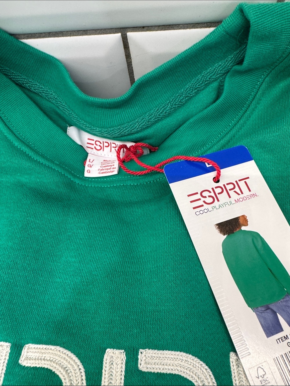 Lot of Esprit Sweatshirts Cream, Blue And green size large - Picture 3 of 7